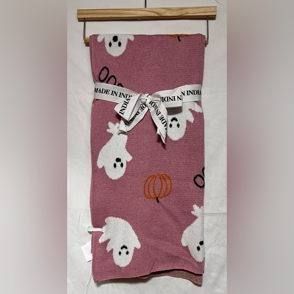 NWT Ghost Party Cotton Blend Halloween Fall Throw Blanket SUPER SOFT COZY